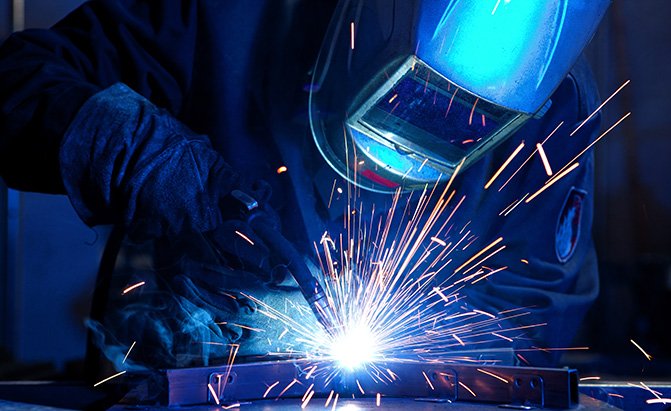 Skilled Fabricator/TIG Welder - Northamptonshire - £36,000 An exciting opportunity has arisen for a highly skilled automotive Fabricator/Welder, to join my expanding and global bespoke exhaust system manufacturing client. 